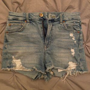 American Eagle Curvy High Waisted Shorts Size 4